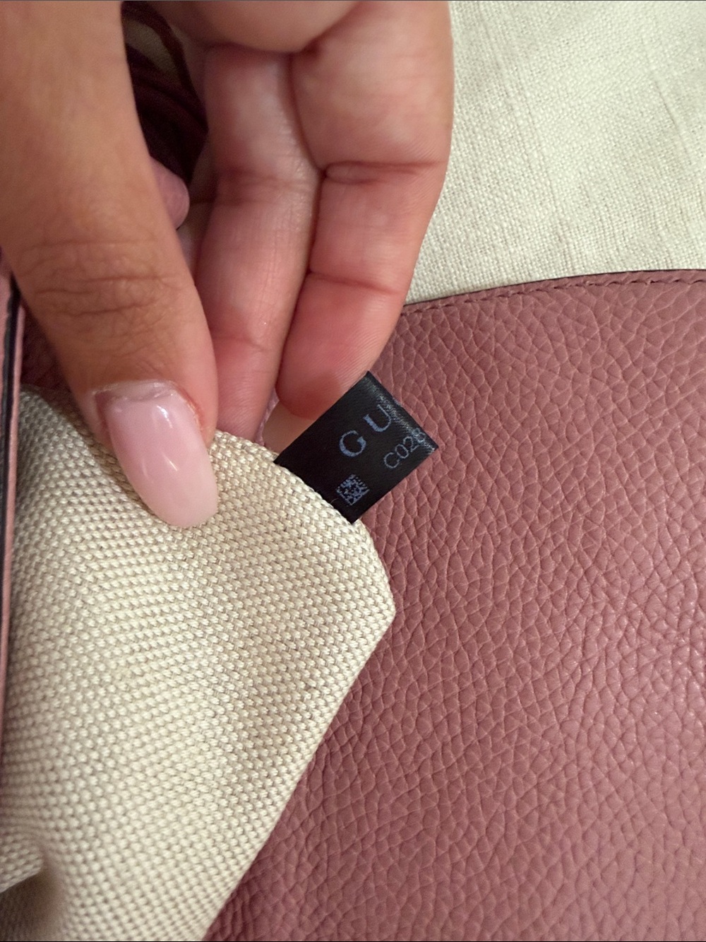 Gucci Pink Soho Crossbody with Tassel - Picture 12 of 15